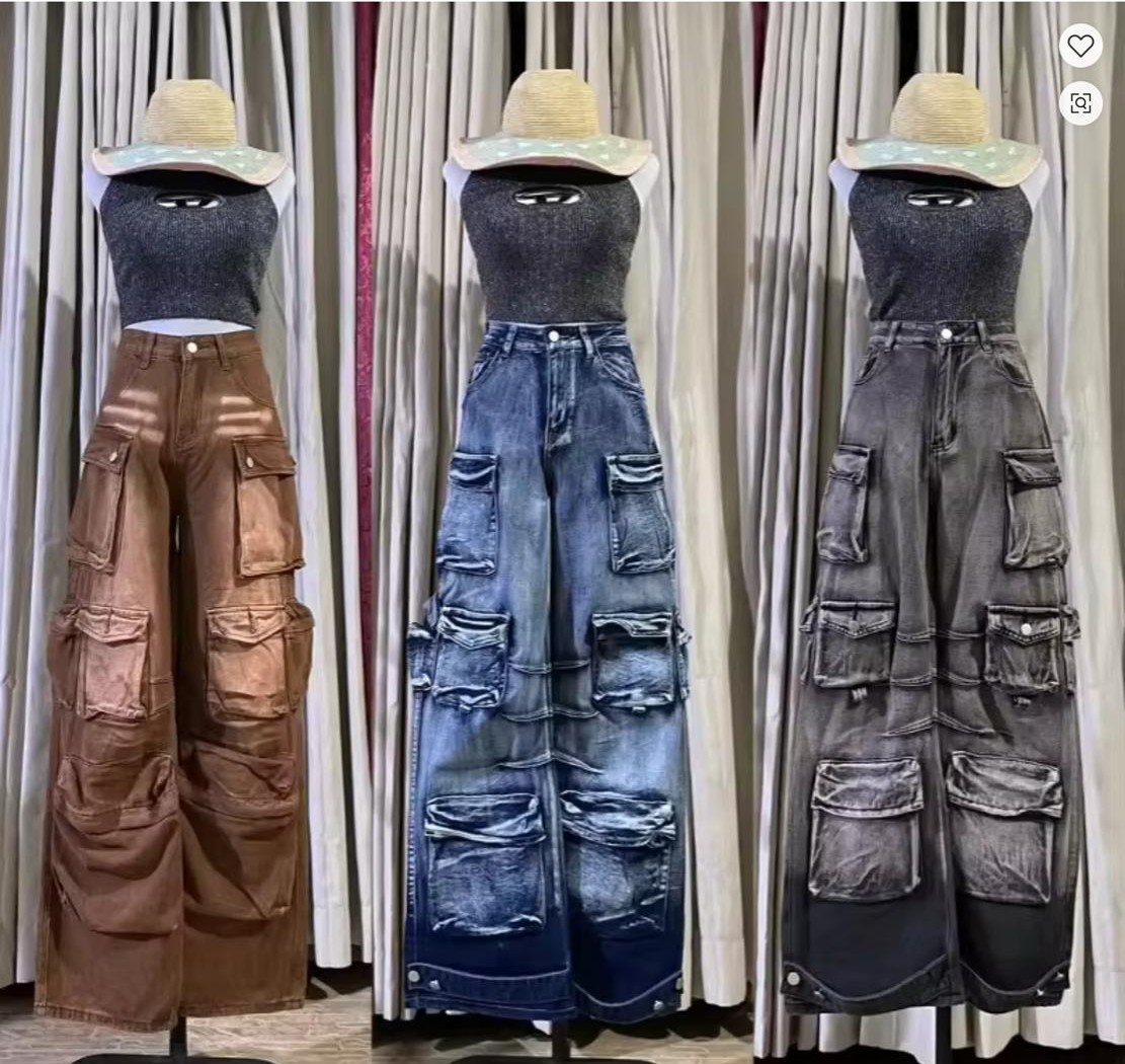 Women Blue Geans With many Pockets